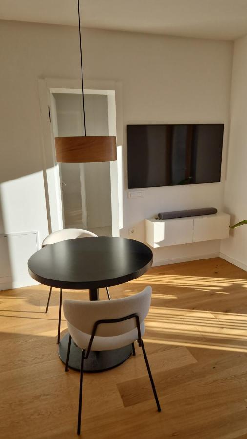 Apartment 191 With Balcony Liubliana Exterior foto